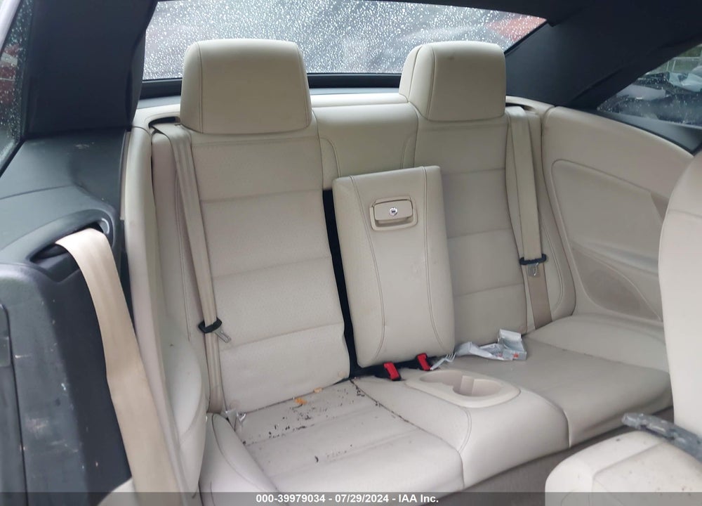 2013 VOLKSWAGEN EOS KOMFORT/SPORT VIN: WVWBW8AH4DV001137