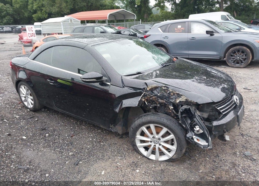 2013 VOLKSWAGEN EOS KOMFORT/SPORT VIN: WVWBW8AH4DV001137