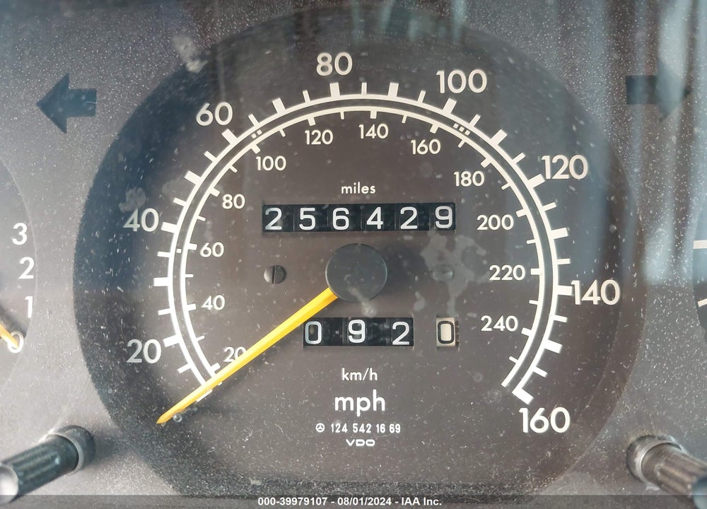 1992 MERCEDES-BENZ 300 TE VIN: WDBEA90D4NF214180