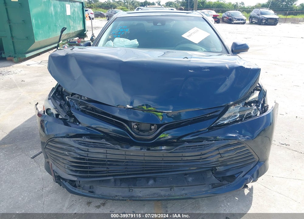 2018 TOYOTA CAMRY LE VIN: JTNB11HK5J3014215