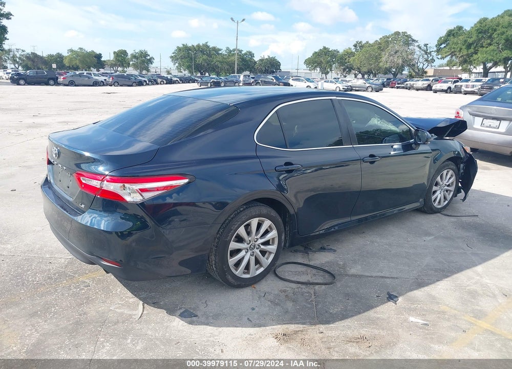 2018 TOYOTA CAMRY LE VIN: JTNB11HK5J3014215