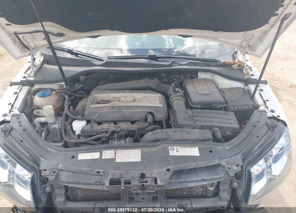 2013 VOLKSWAGEN EOS SPORT VIN: WVWBW8AHXDV000526