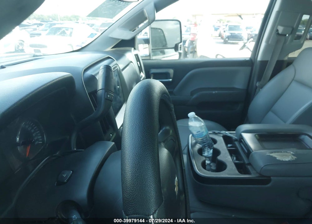 2015 CHEVROLET SILVERADO 2500HD WT VIN: 1GC1KUEGXFF179181