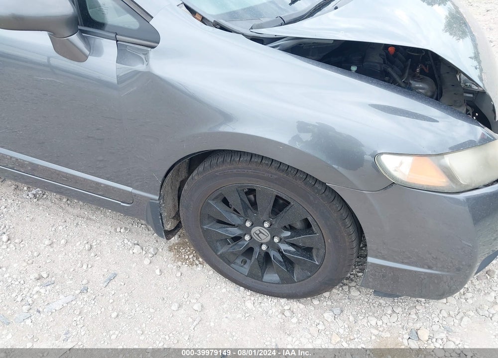 2010 HONDA CIVIC LX VIN: 19XFA1E51AE047418