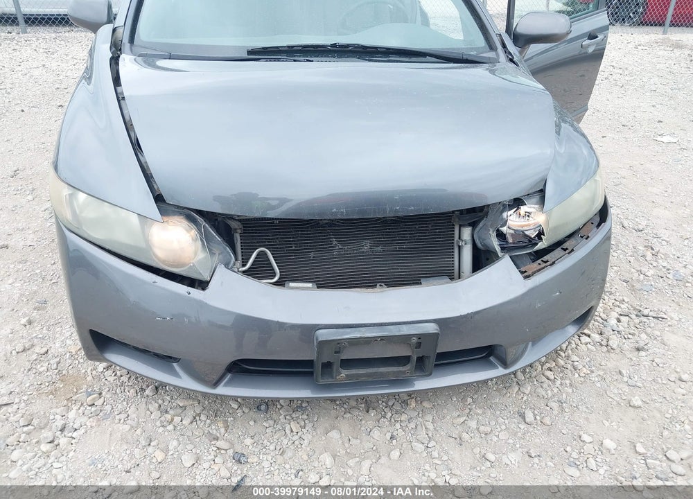 2010 HONDA CIVIC LX VIN: 19XFA1E51AE047418
