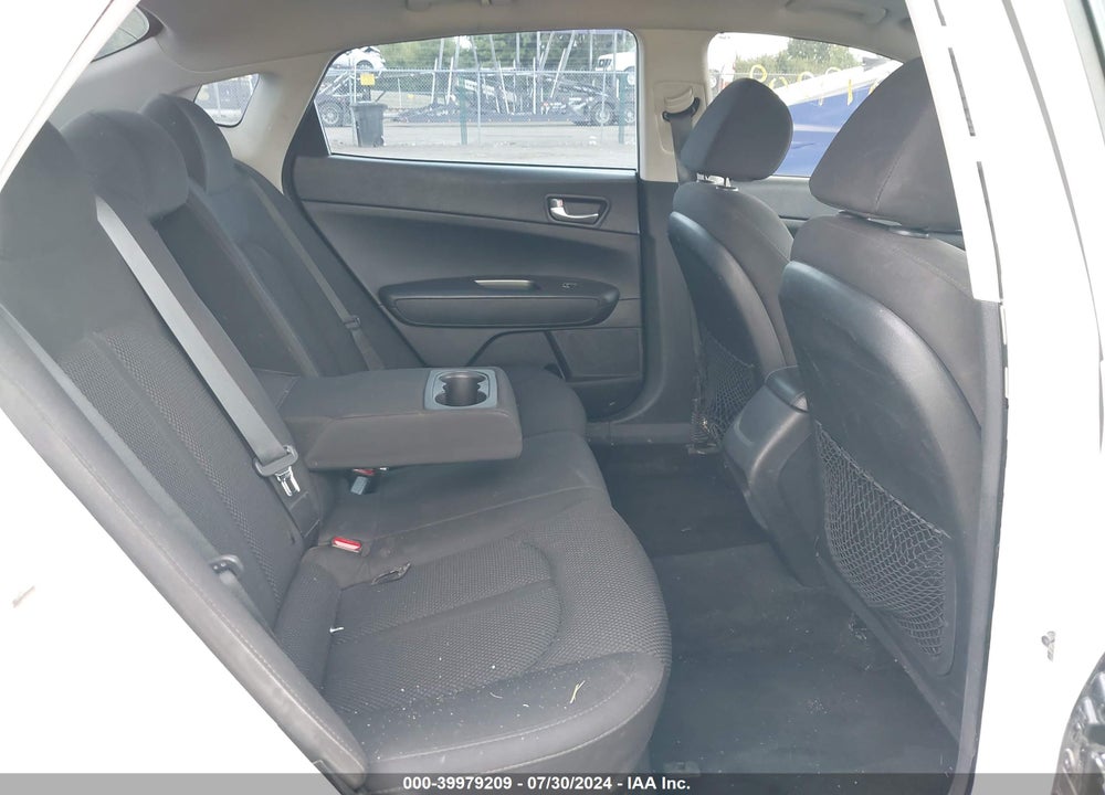 2019 KIA OPTIMA LX VIN: 5XXGT4L36KG345618