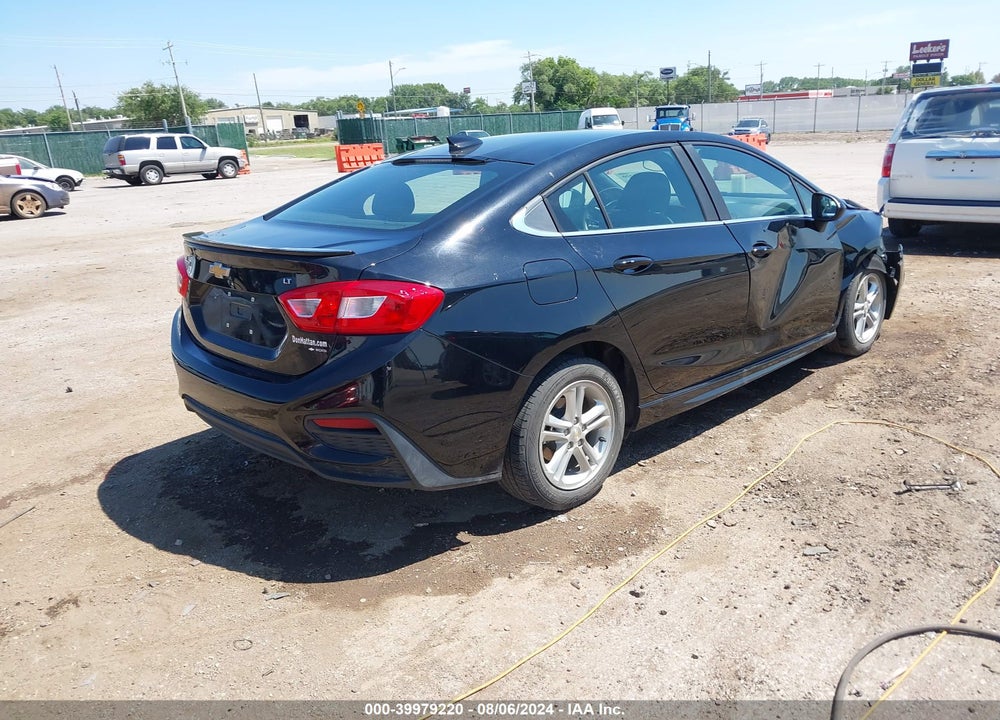 2017 CHEVROLET CRUZE VIN: 1G1BE5SM4H7208174