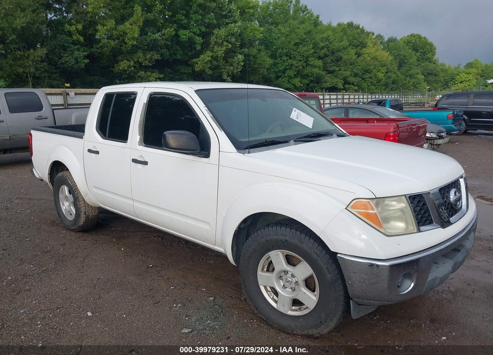 2005 NISSAN FRONTIER SE VIN: 1N6AD07U85C425647