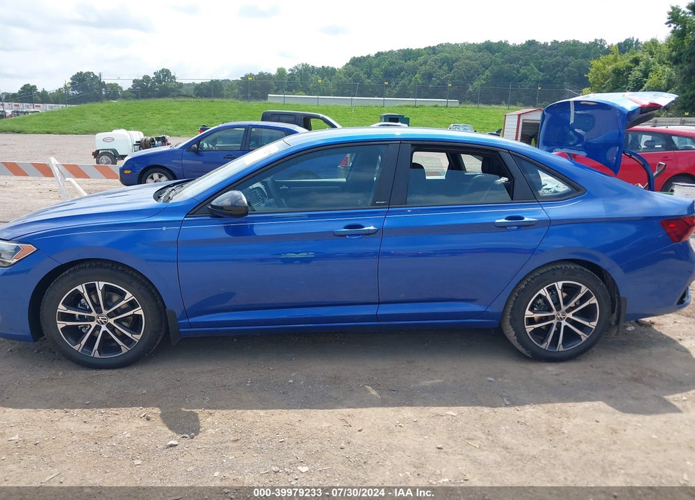 2024 VOLKSWAGEN JETTA 1.5T SPORT VIN: 3VWBM7BU6RM083558