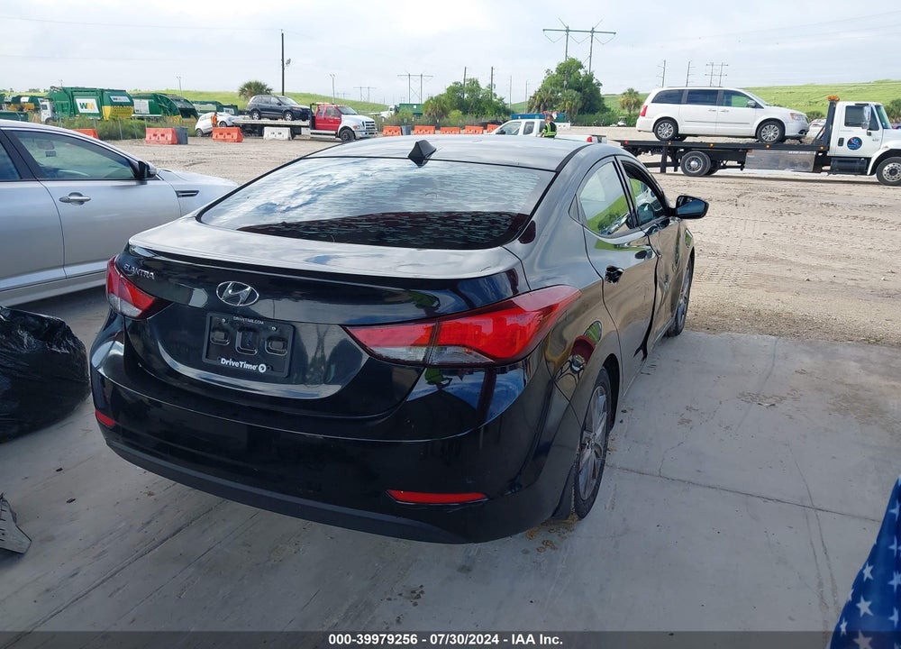 2016 HYUNDAI ELANTRA SE VIN: KMHDH4AE4GU575843