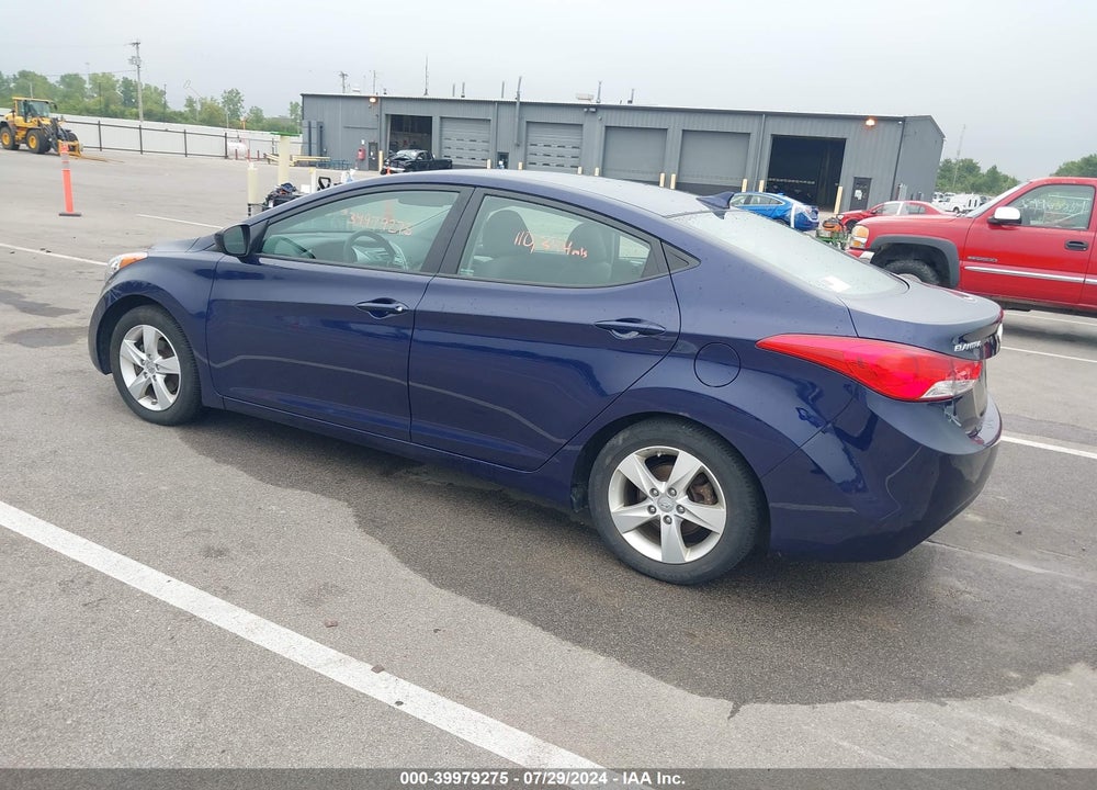 2013 HYUNDAI ELANTRA GLS VIN: 5NPDH4AE1DH426400