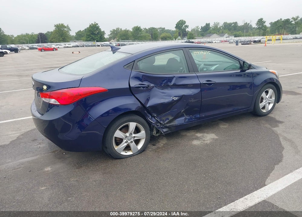 2013 HYUNDAI ELANTRA GLS VIN: 5NPDH4AE1DH426400