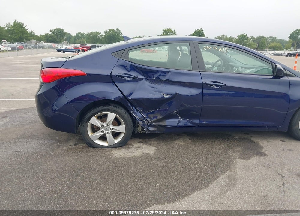 2013 HYUNDAI ELANTRA GLS VIN: 5NPDH4AE1DH426400