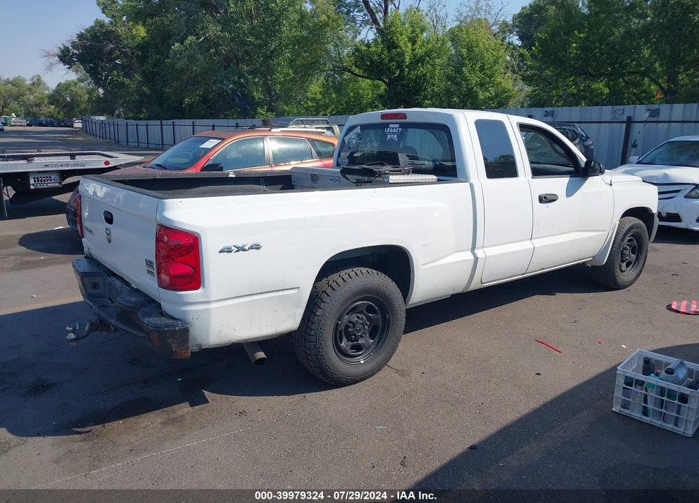 2008 DODGE DAKOTA ST VIN: 1D7HW22N08S581852