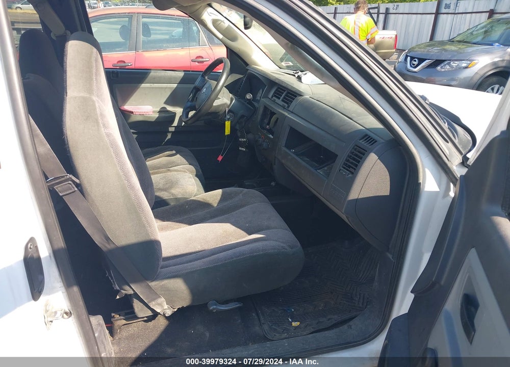 2008 DODGE DAKOTA ST VIN: 1D7HW22N08S581852