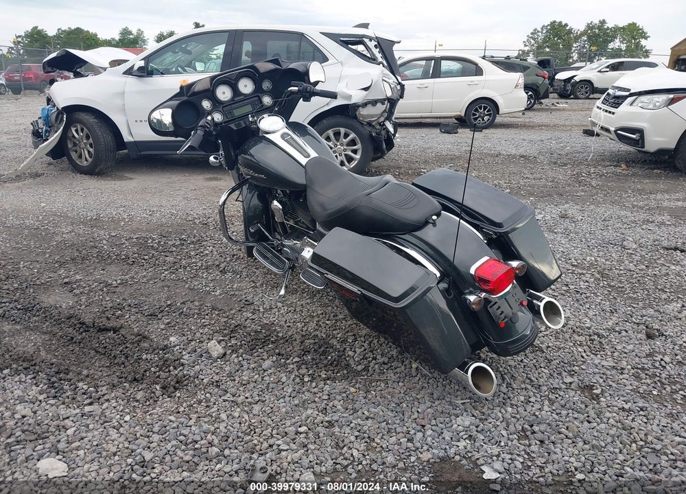 2009 HARLEY-DAVIDSON FLHX VIN: 1HD1KB4199Y681527