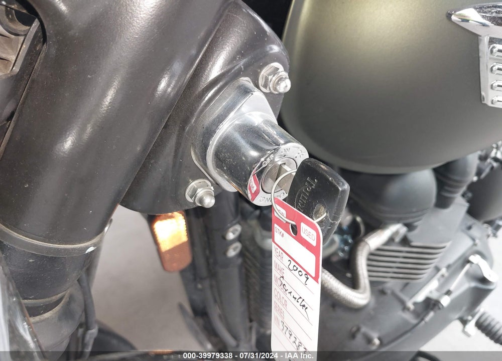 2009 TRIUMPH MOTORCYCLE SCRAMBLER VIN: SMT925RN99T379283