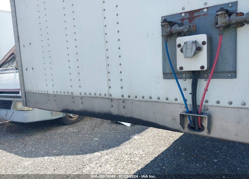 2016 WABASH NATIONAL CORP TRAILER VIN: 1JJV532D0GL909400