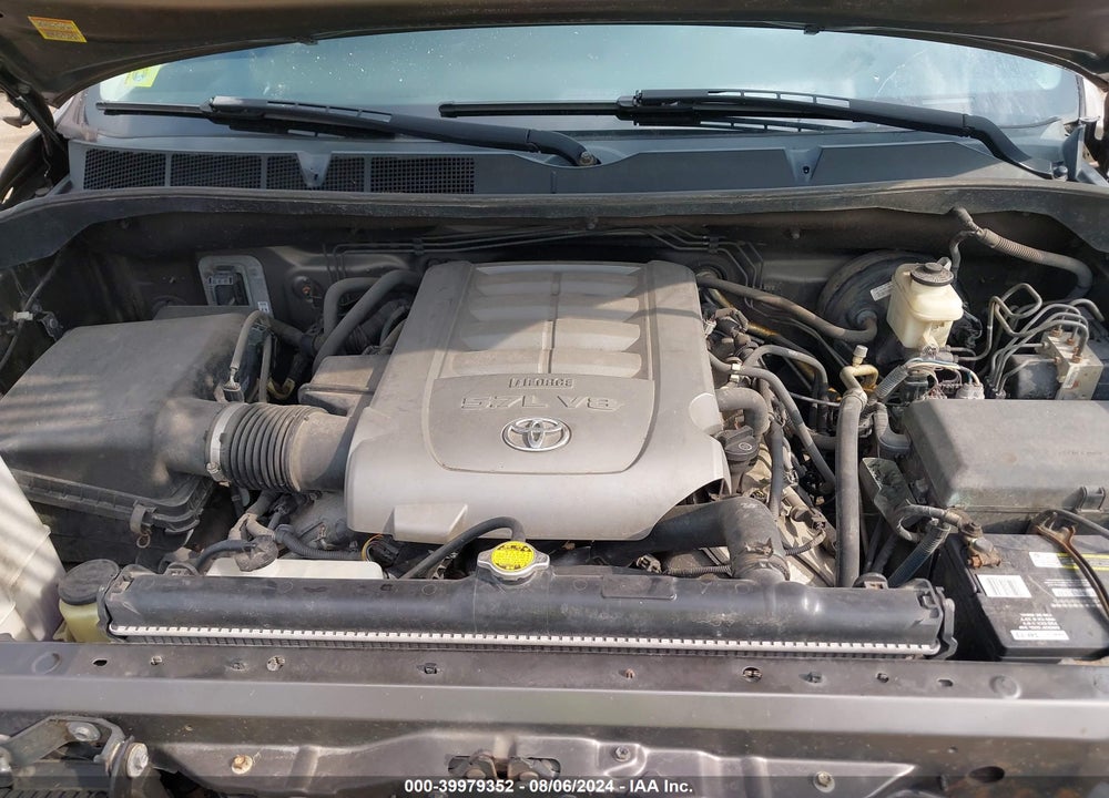 2010 TOYOTA TUNDRA LIMITED 5.7L V8 VIN: 5TFBW5F10AX106073