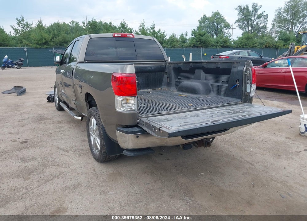 2010 TOYOTA TUNDRA LIMITED 5.7L V8 VIN: 5TFBW5F10AX106073