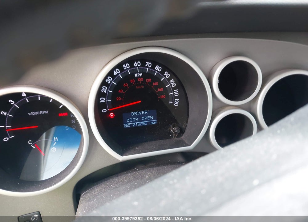 2010 TOYOTA TUNDRA LIMITED 5.7L V8 VIN: 5TFBW5F10AX106073