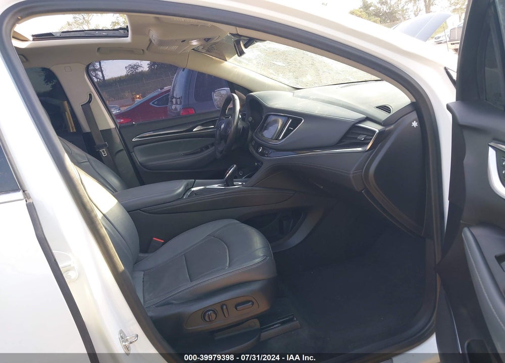 2020 BUICK ENCLAVE AWD ESSENCE VIN: 5GAEVAKW0LJ245265