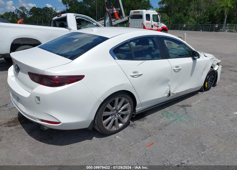 2019 MAZDA 3 PREFERRED PACKAGE VIN: JM1BPBDM2K1132915