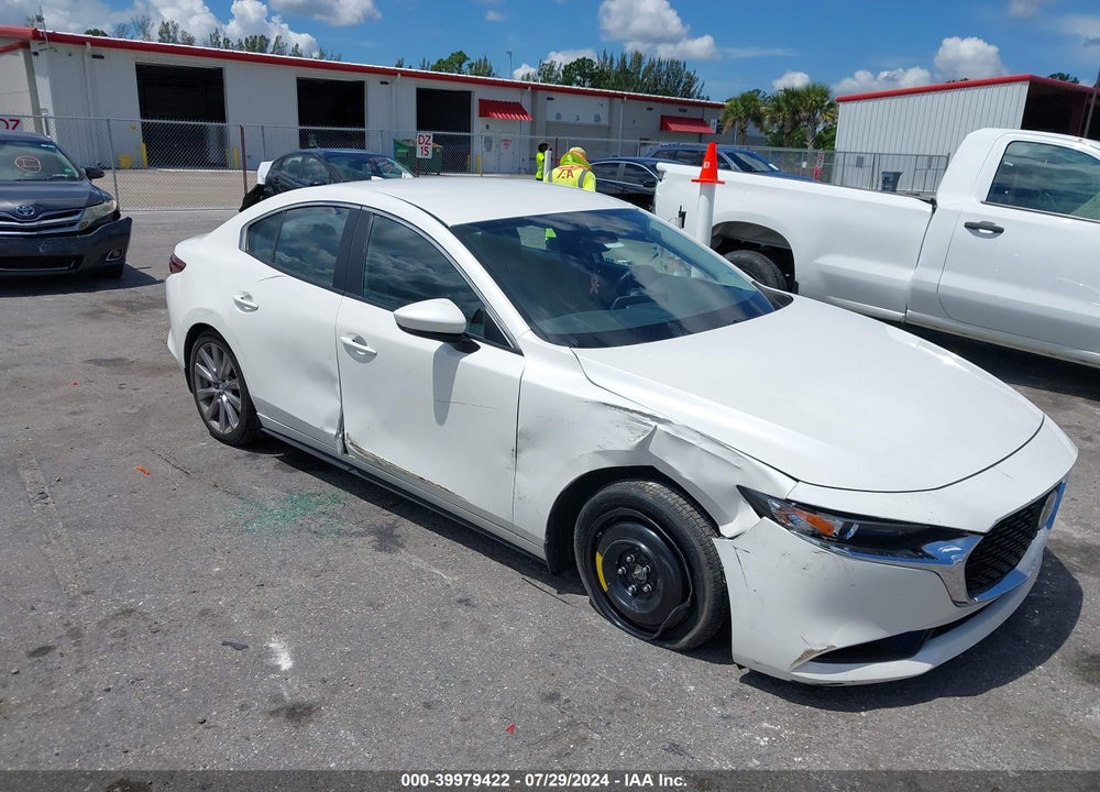 2019 MAZDA 3 PREFERRED PACKAGE VIN: JM1BPBDM2K1132915