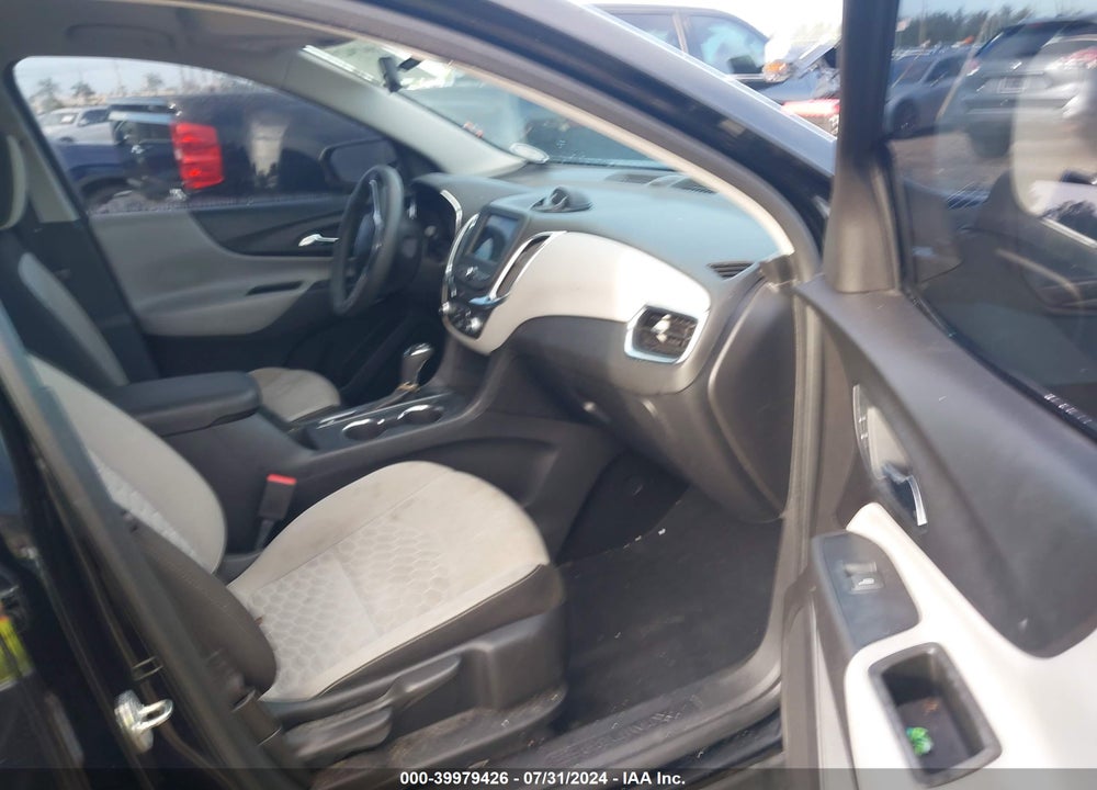 2019 CHEVROLET EQUINOX LS VIN: 3GNAXHEV7KL320058
