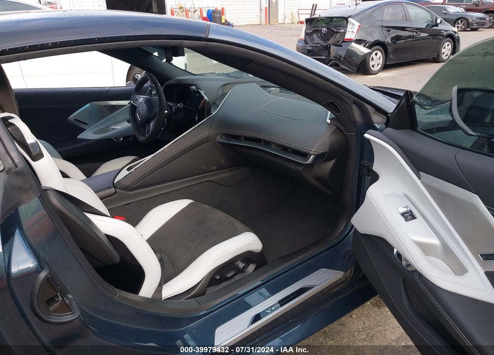 2021 CHEVROLET CORVETTE STINGRAY RWD 2LT VIN: 1G1YB2D44M5113134