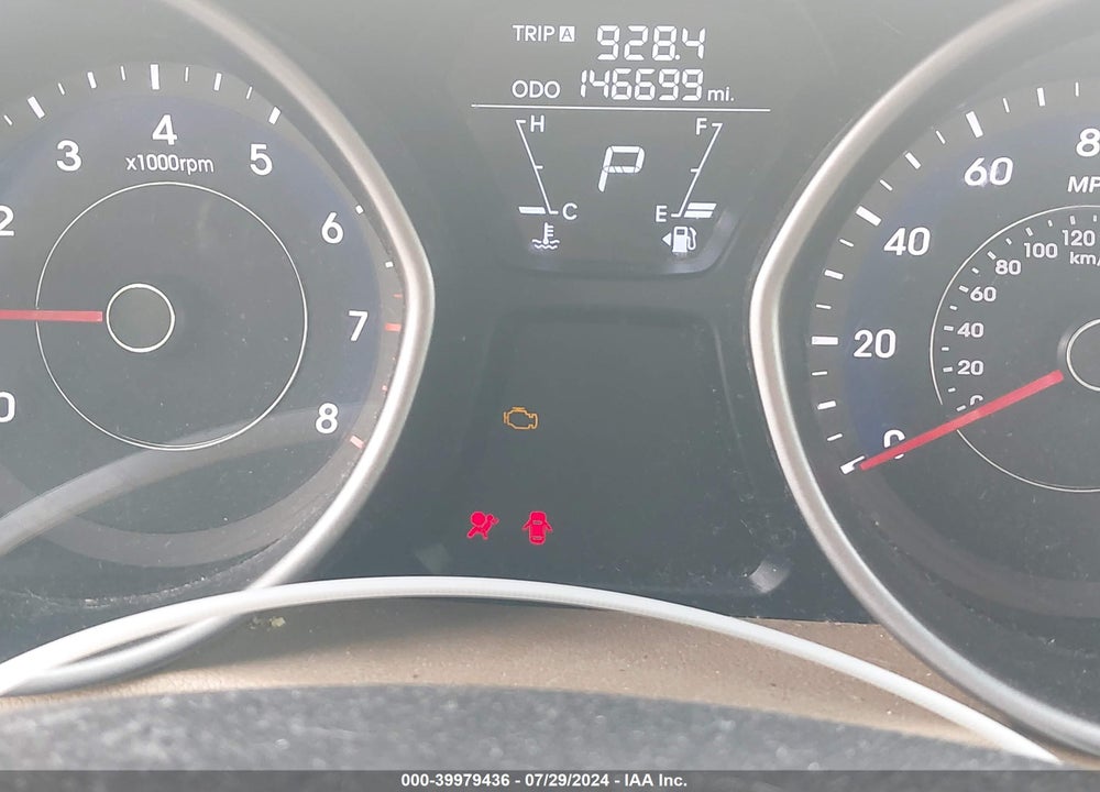 2011 HYUNDAI ELANTRA GLS VIN: 5NPDH4AE5BH033206