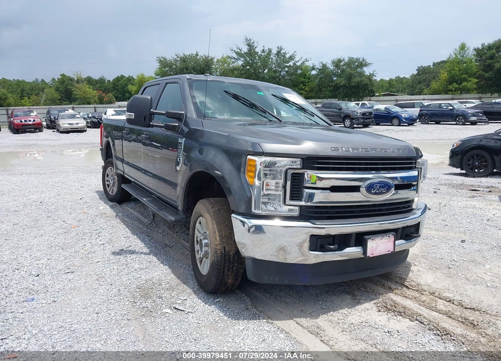 2017 FORD F-250 XLT VIN: 1FT7W2B61HEC64675