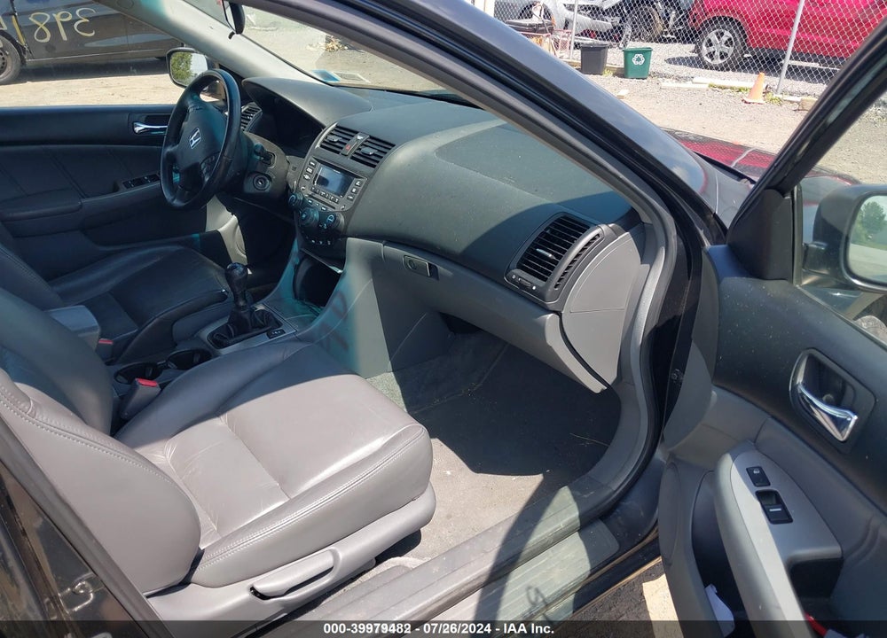 2006 HONDA ACCORD 2.4 EX VIN: 1HGCM55876A050606