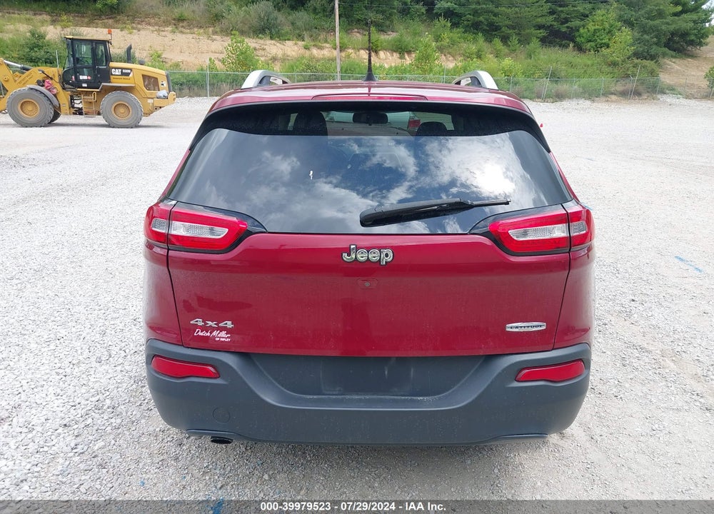 2017 JEEP CHEROKEE LATITUDE 4X4 VIN: 1C4PJMCB8HW546022