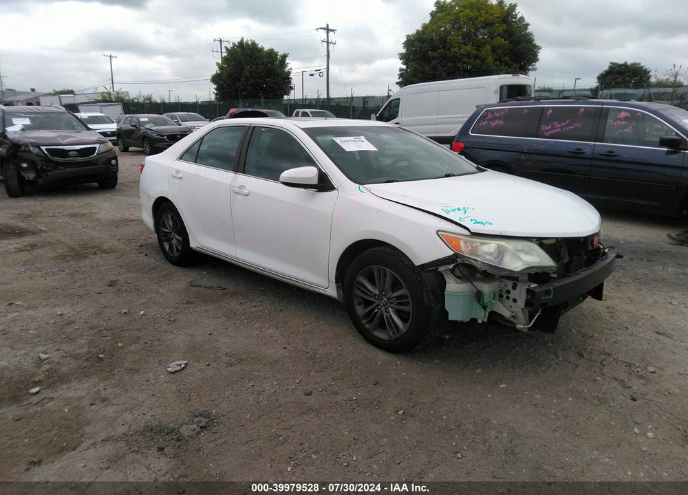 2013 TOYOTA CAMRY XLE VIN: 4T4BF1FK8DR283320