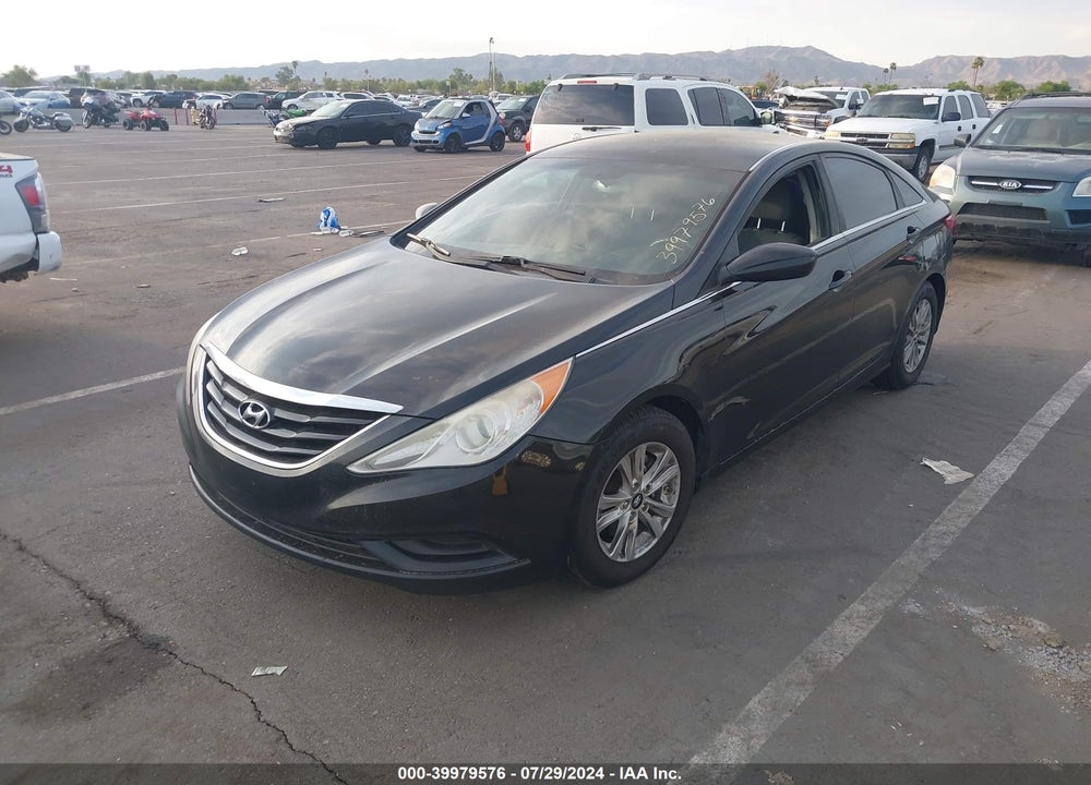 2013 HYUNDAI SONATA GLS VIN: 5NPEB4AC1DH653221