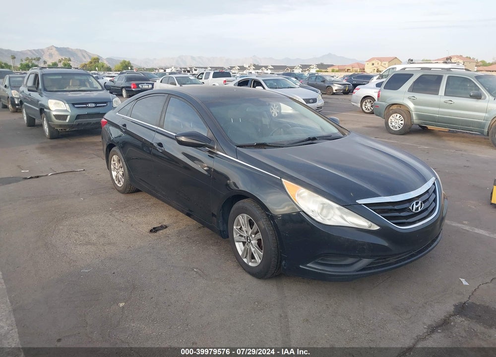 2013 HYUNDAI SONATA GLS VIN: 5NPEB4AC1DH653221