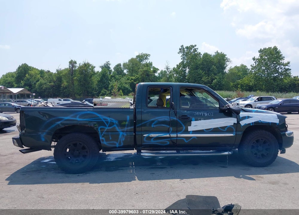 2006 GMC SIERRA 1500 SLT VIN: 1GTEK19B26E107606