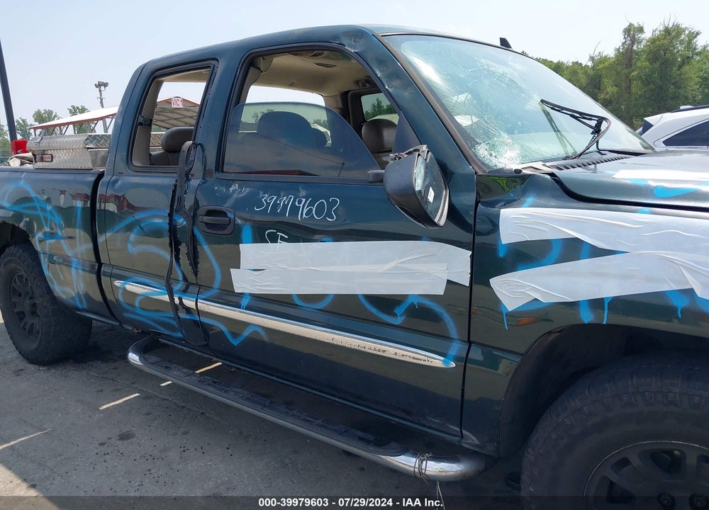 2006 GMC SIERRA 1500 SLT VIN: 1GTEK19B26E107606