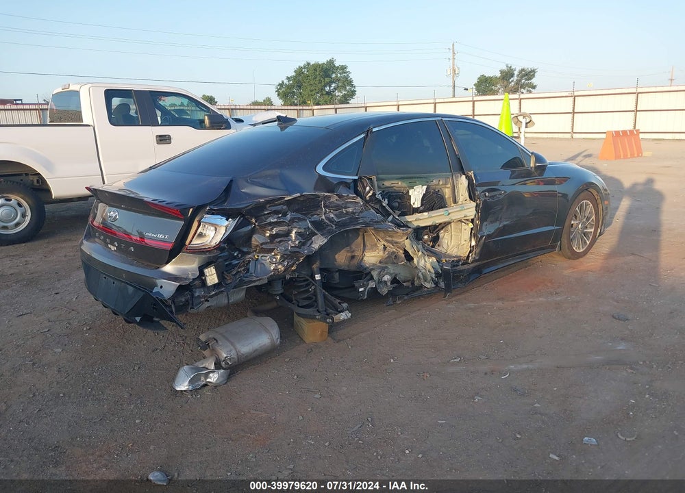 2022 HYUNDAI SONATA LIMITED VIN: KMHL34J29NA193600