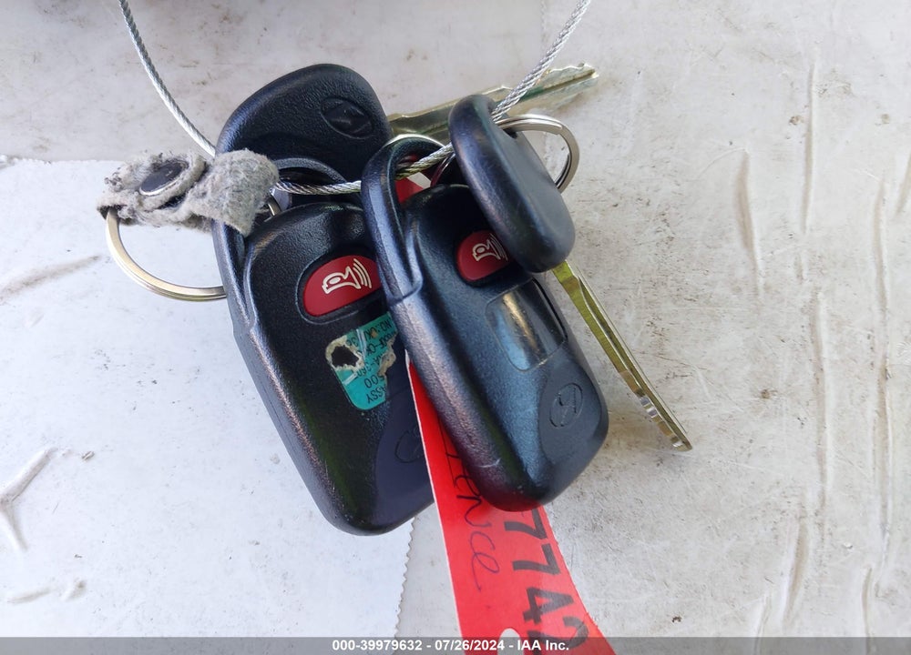 2013 HYUNDAI ELANTRA GLS VIN: 5NPDH4AE9DH250602