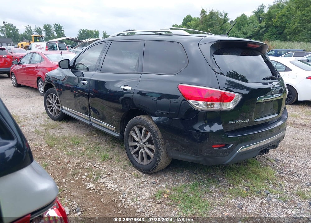 2015 NISSAN PATHFINDER SL VIN: 5N1AR2MMXFC605990