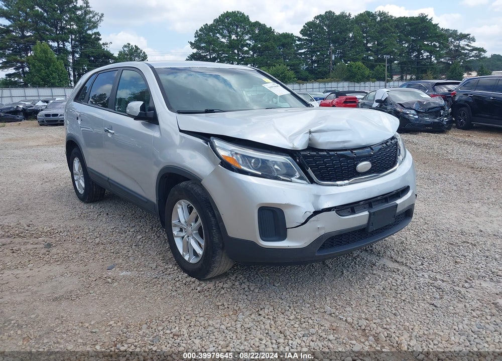 2014 KIA SORENTO LX VIN: 5XYKT3A60EG515571