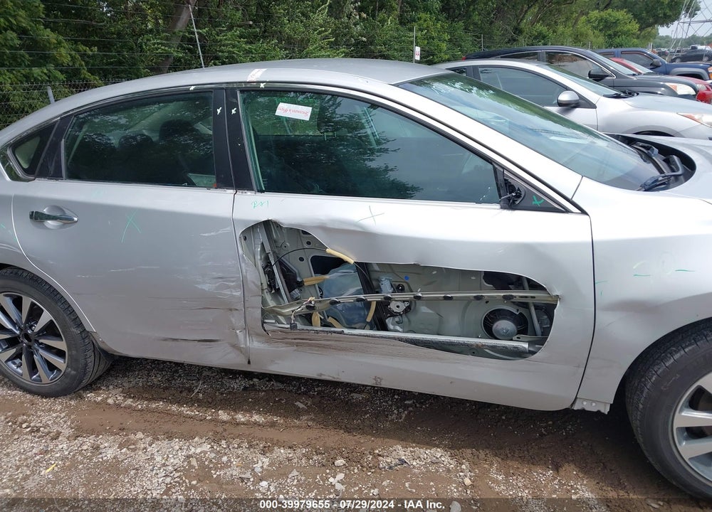 2017 NISSAN ALTIMA 2.5 SV VIN: 1N4AL3APXHC230170