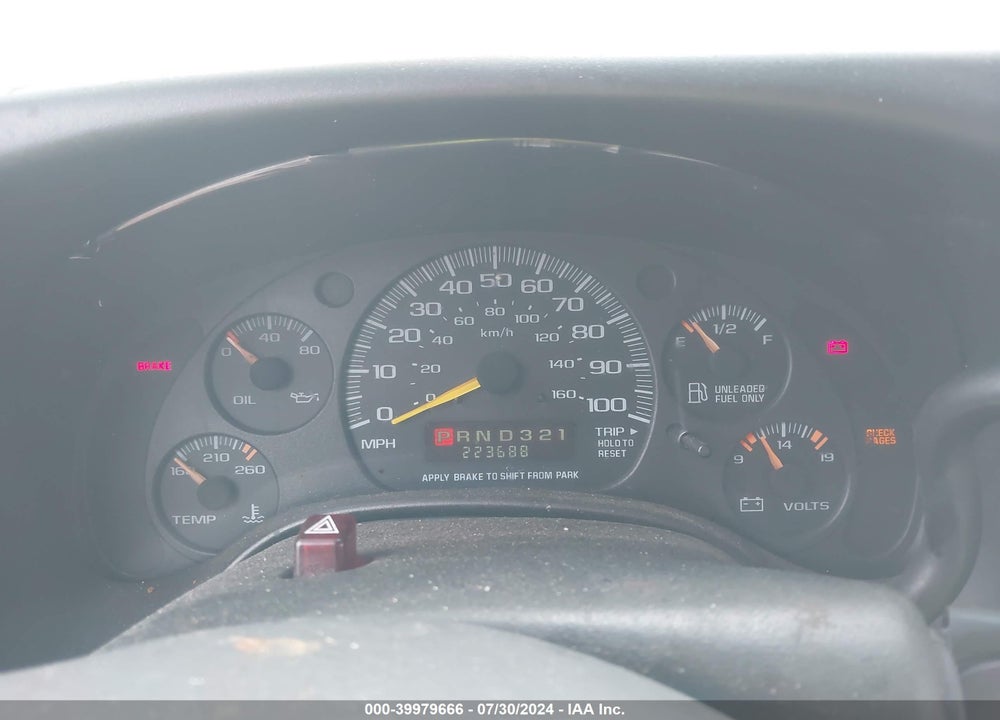 2001 CHEVROLET EXPRESS VIN: 1GNFG15M511170154