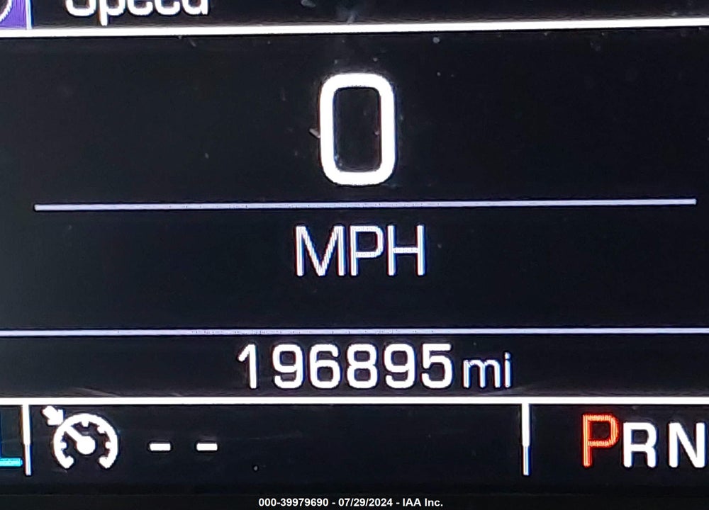 2017 CHEVROLET SILVERADO 1500 2LT VIN: 1GCVKREC1HZ326419