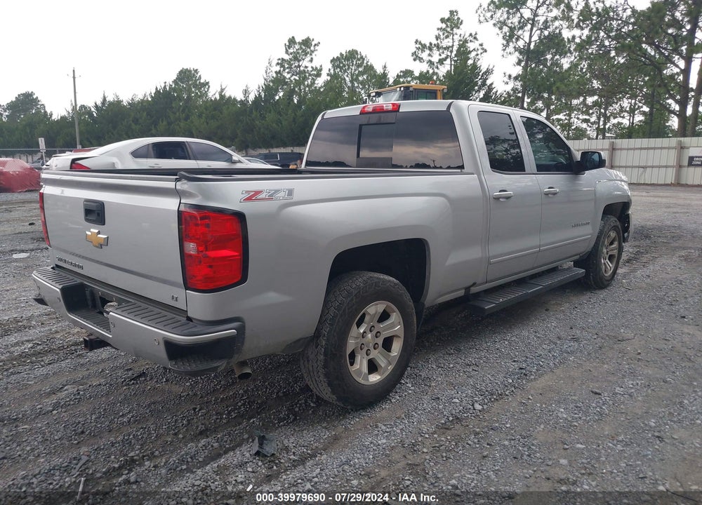 2017 CHEVROLET SILVERADO 1500 2LT VIN: 1GCVKREC1HZ326419