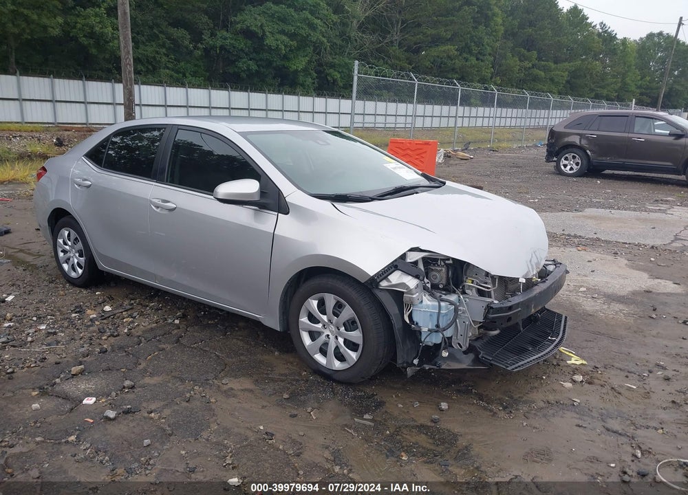 2018 TOYOTA COROLLA LE VIN: 2T1BURHE7JC009495