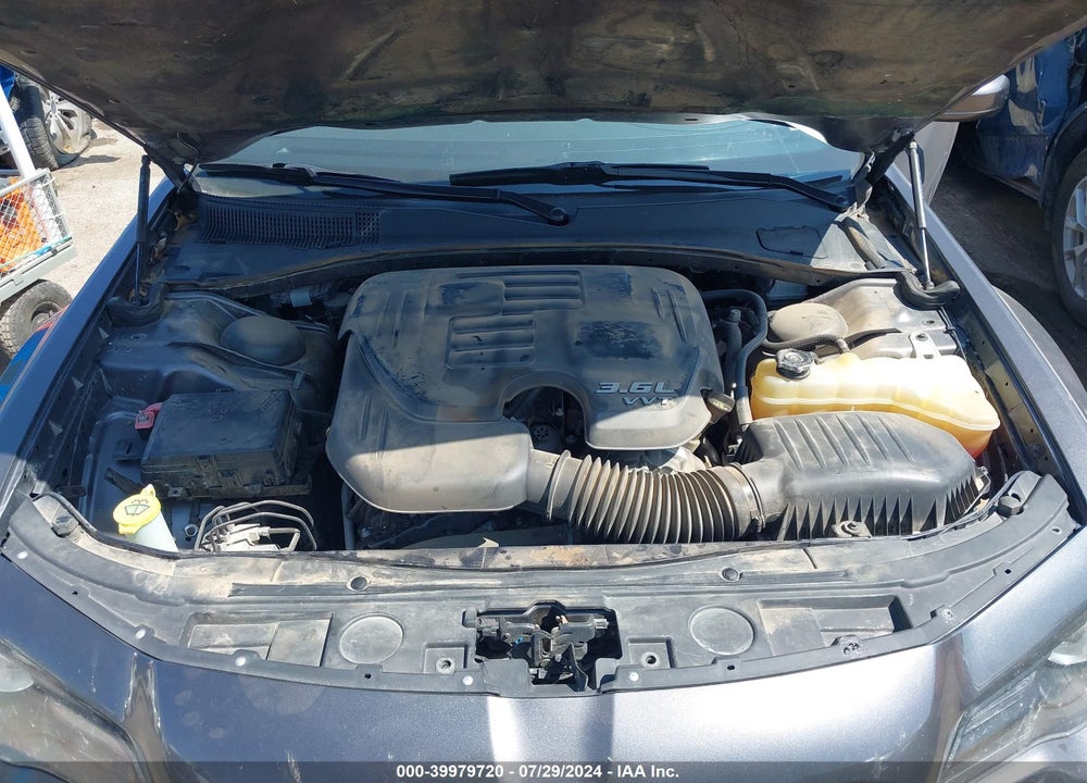 2019 CHRYSLER 300 300S VIN: 2C3CCABG9KH516588