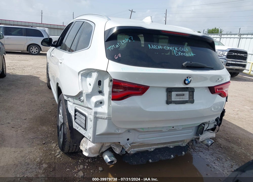 2018 BMW X3 VIN: 5UXTR9C56JLC69720